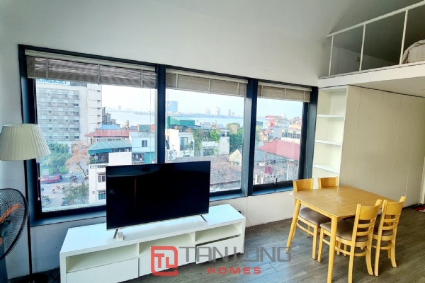 West lake view duplex 1 bedroom in Thuy Khue street for lease.