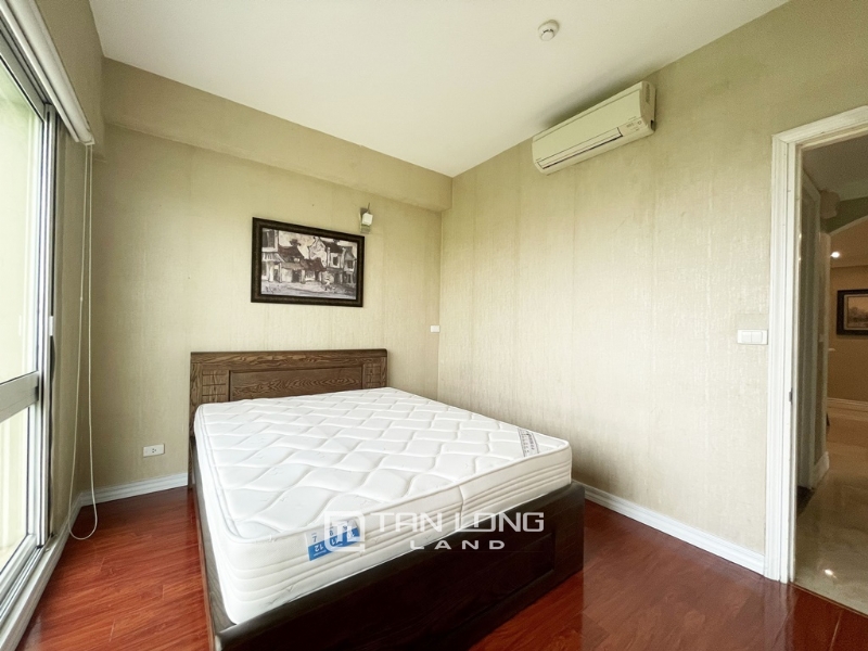 Wonderful 182SQM apartment with golf view in P2 Ciputra for rent 23