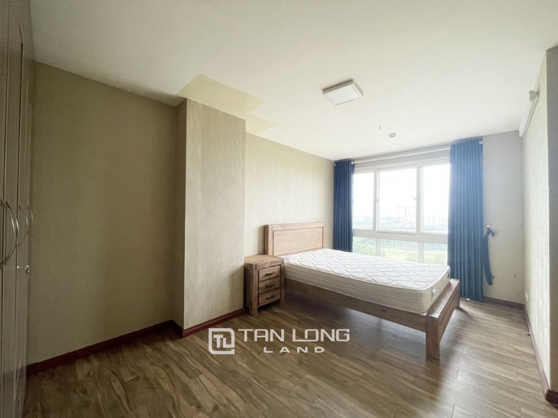 Wonderful 182SQM apartment with golf view in P2 Ciputra for rent 15
