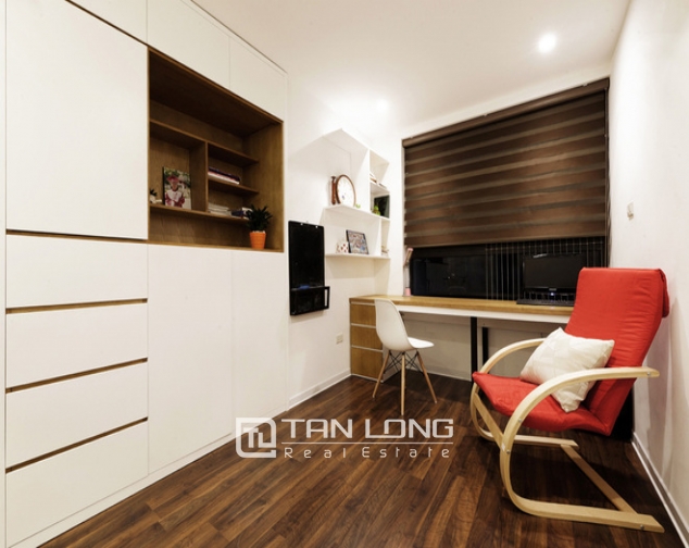 Wonderful 3 bedroom apartment in Golden Land, Thanh Xuan to sell 9