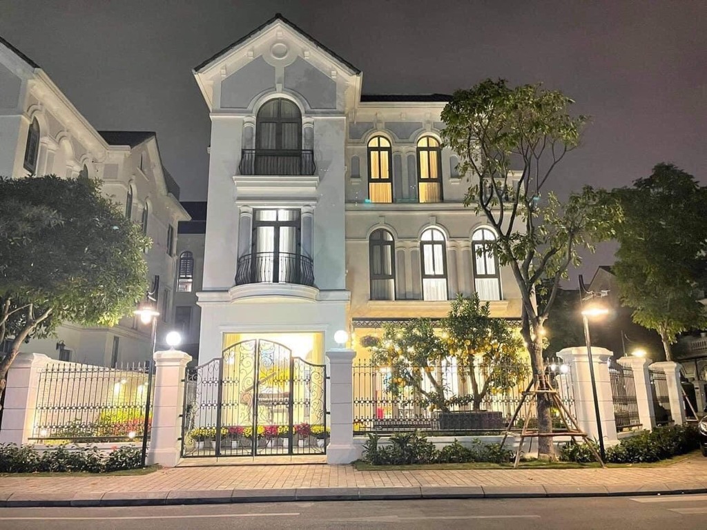 https://bdstanlong.com/houses-villas-for-rent-in-vinhomes-riverside/